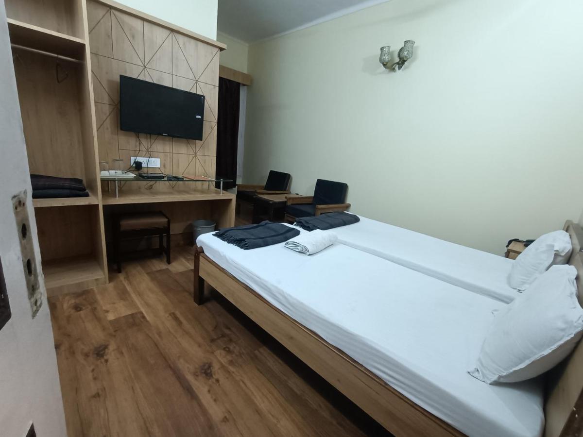 Hotel Midtown Haridwār Exterior foto