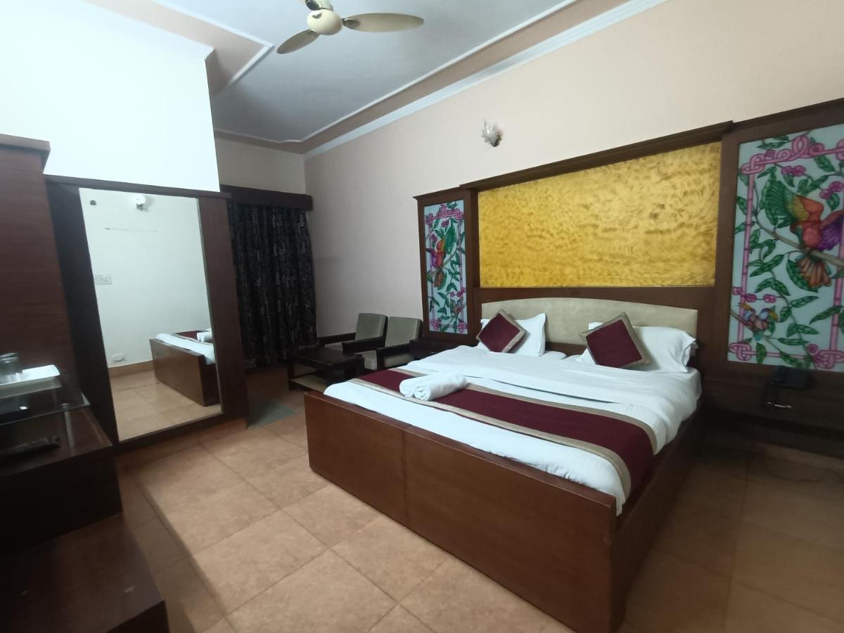 Hotel Midtown Haridwār Exterior foto
